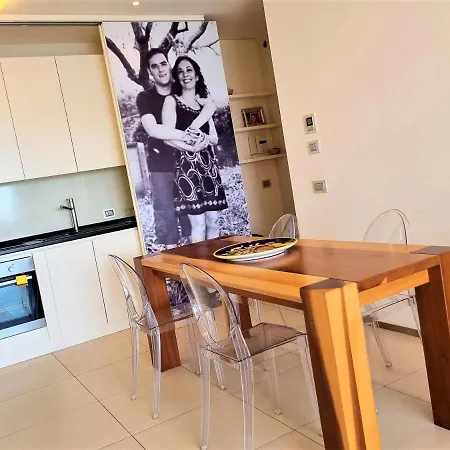 Minzoni Tony Apartment *