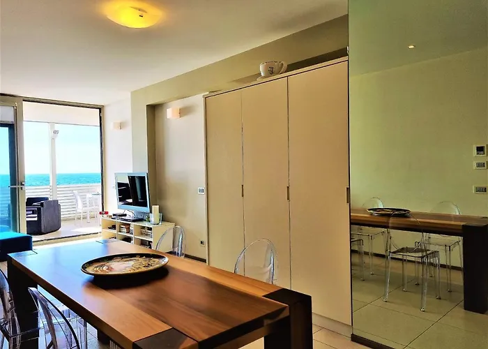 Minzoni Tony Apartamento