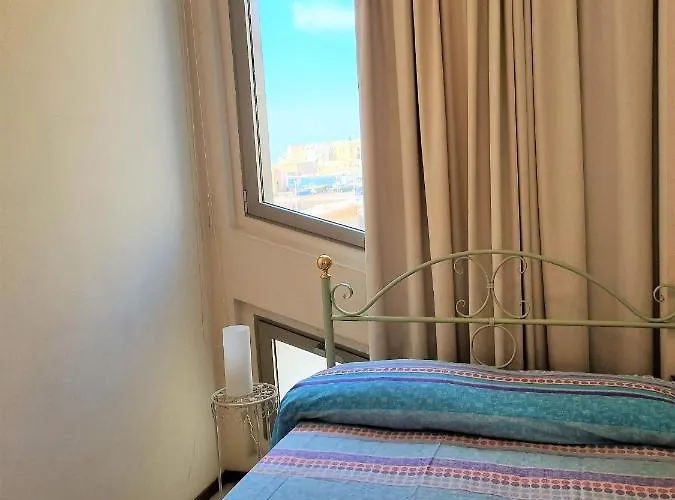 Minzoni Tony Gallipoli