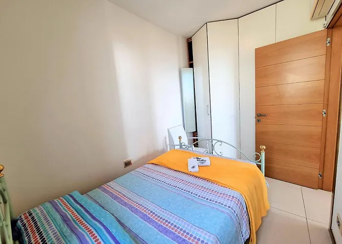 Minzoni Tony Apartment